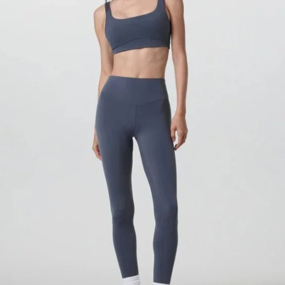 NWT Azure Vuori Leggings-- size L
